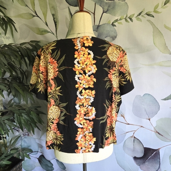HILO HATTIE | Vintage Hawaiian Tee w/ Pineapple Print sz XL - Picture 6 of 7